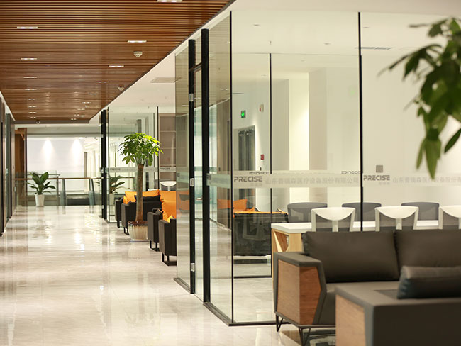 ��˾����