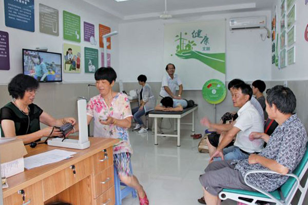 ����С�ݽ��O��r�{(di��o)��